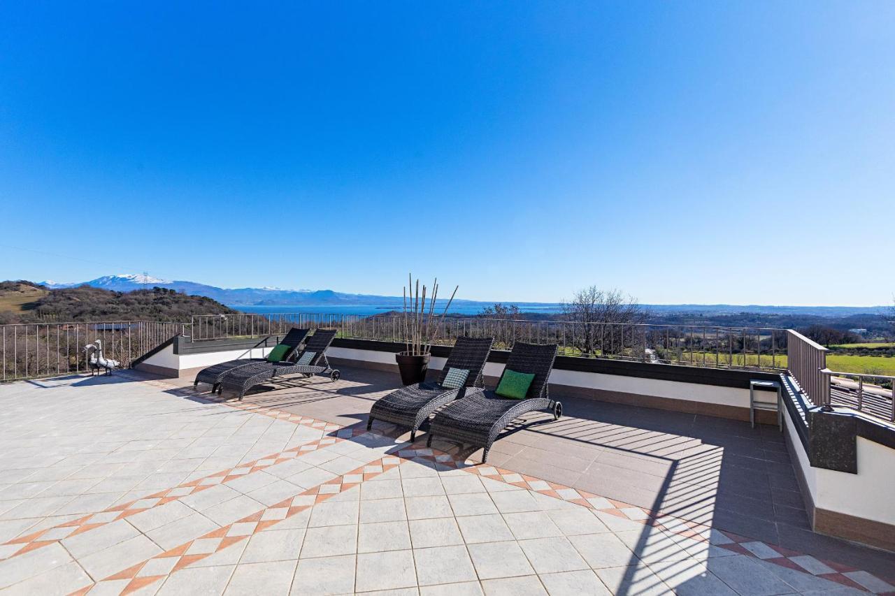 Apartamento Garda Country House By Wonderful Italy Lonato del Garda Exterior foto