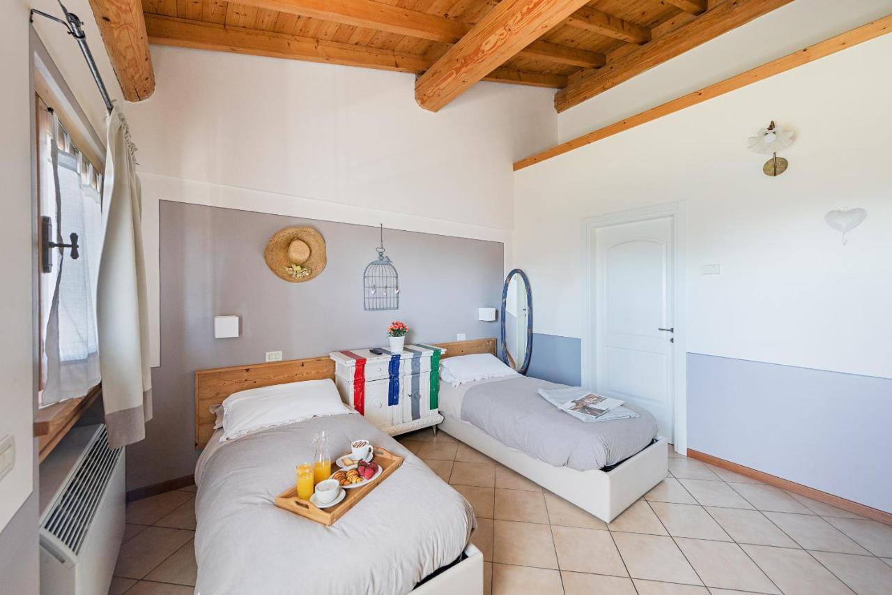 Apartamento Garda Country House By Wonderful Italy Lonato del Garda Exterior foto